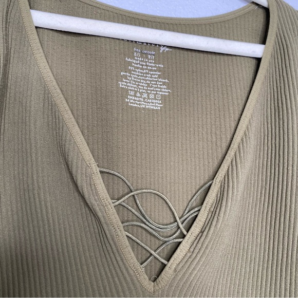 Free People Intimately Ribbed V-neck Long Sleeve Green/Sage Top Size XS/S - Picture 12 of 16